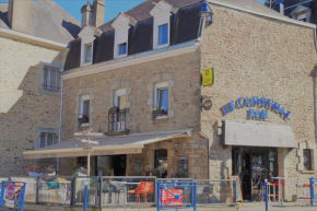 Гостиница Le Cadoudal  Аурей